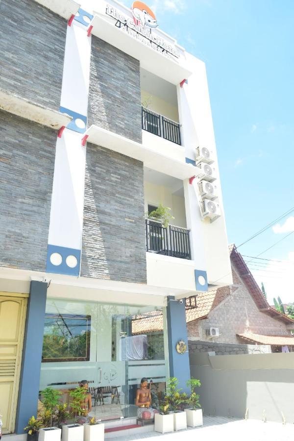 The Cabin Hotel Ambasador Jogyakarta Zewnętrze zdjęcie